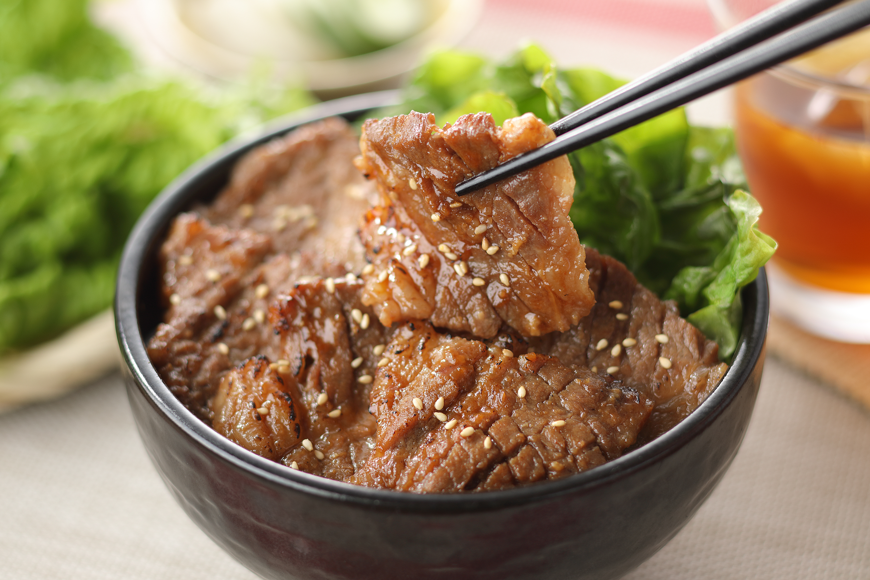 牛カルビ焼肉丼
